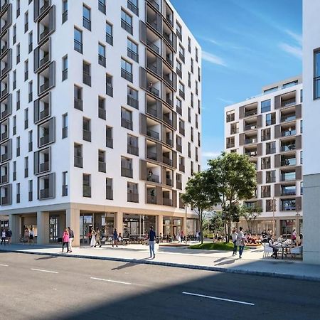 Donaublick Oasis: Stylische Wohnung Wenen Buitenkant foto